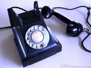 1948 GEC bakelite telephone 332AT